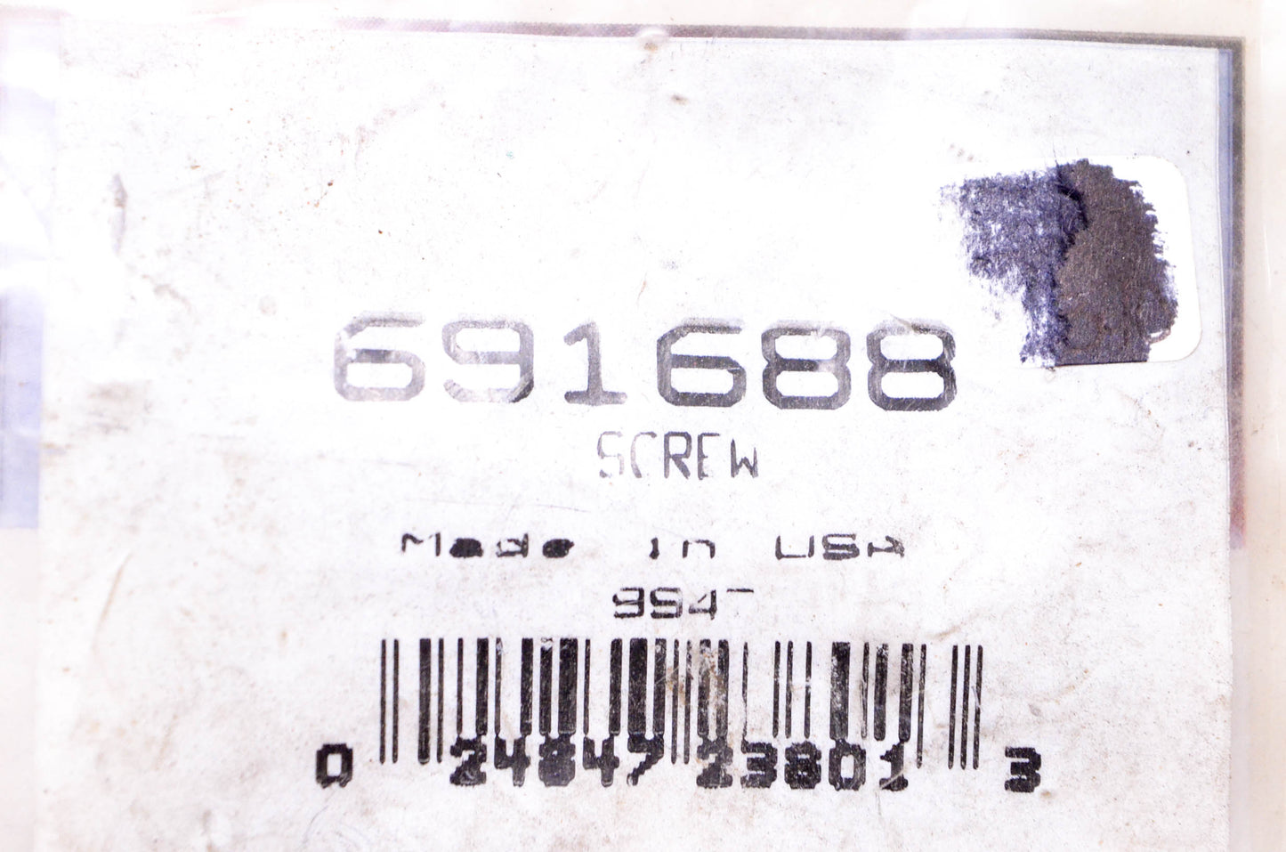 New OEM Briggs & Stratton 691688 Screw NOS