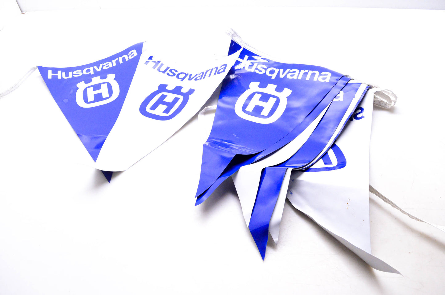 New OEM Husqvarna ZB024-4 Husqvarna Pennant String 12 NOS