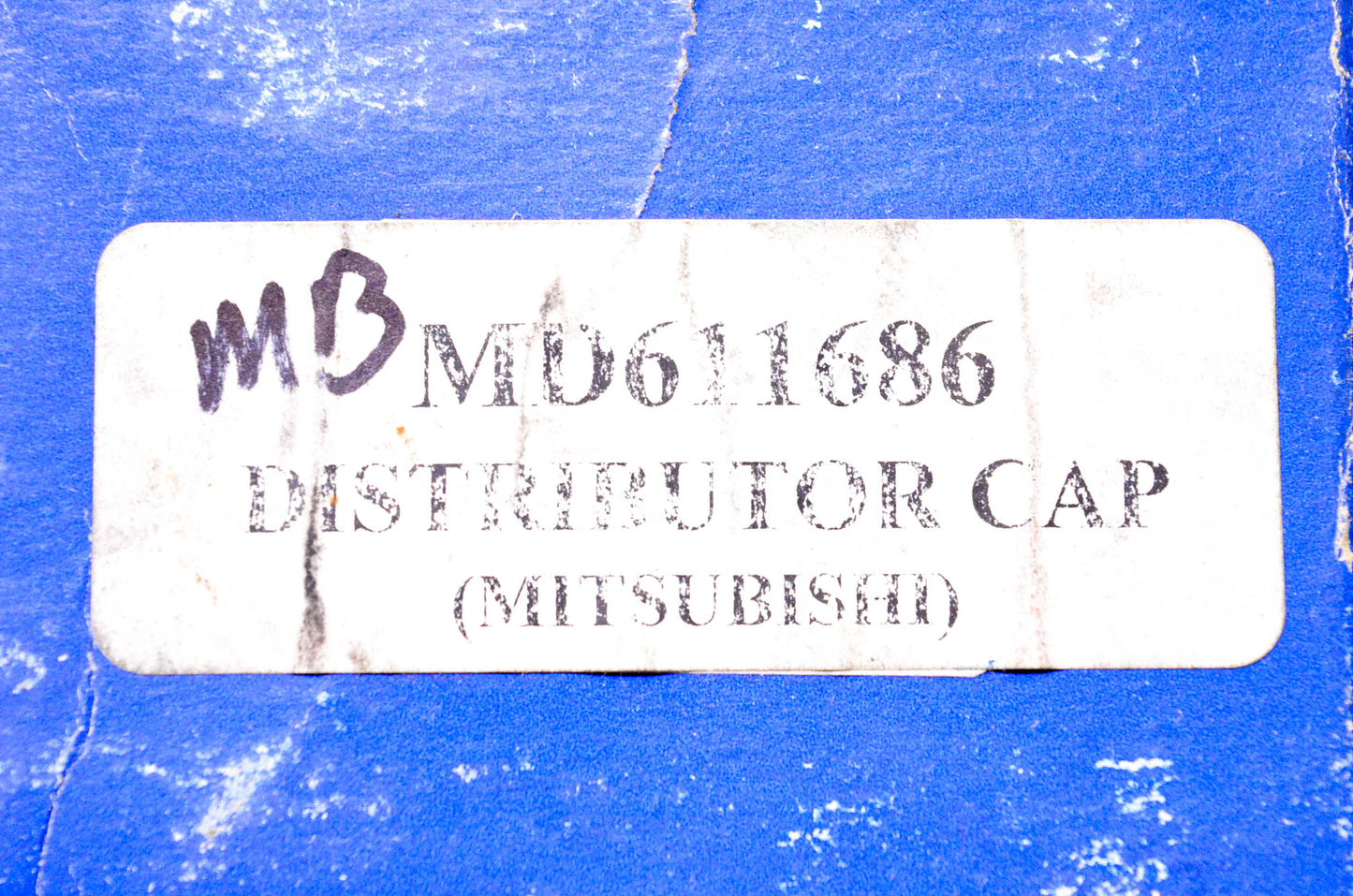 Mitsubishi MD611686 Distributor Cap NOS