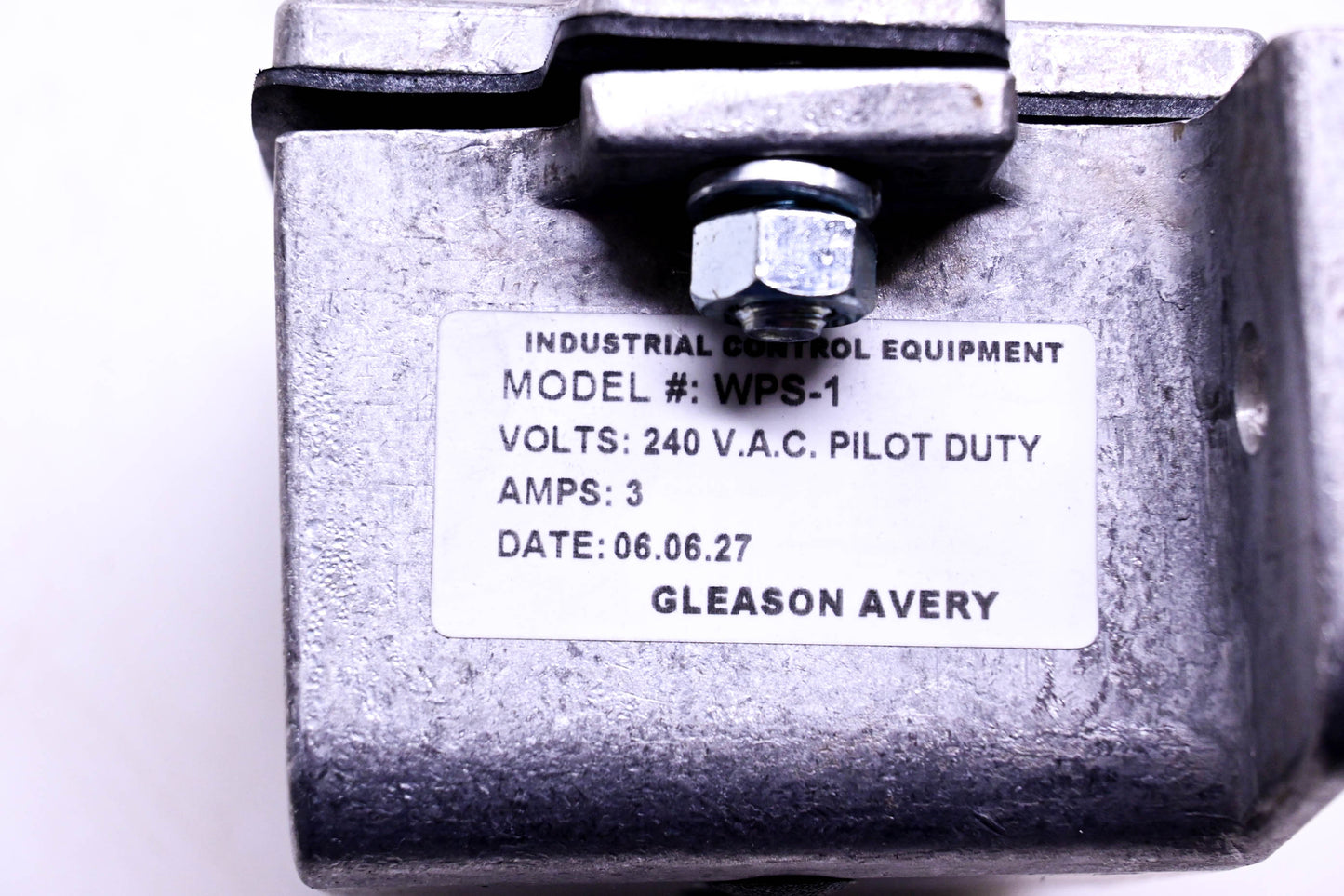 Gleason-Avery WPS-1, A-3982 Wall Mount Pull Switch NOS