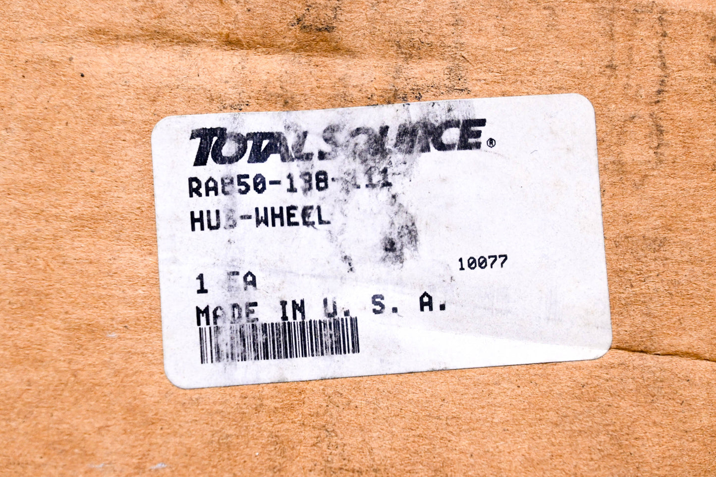 Total Source 850-138-111, RA850-138-111 Wheel Hub NOS