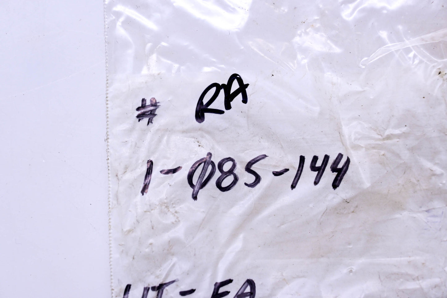 Total Source 1-085-144, RA1-085-144 Horn Button Gray NOS