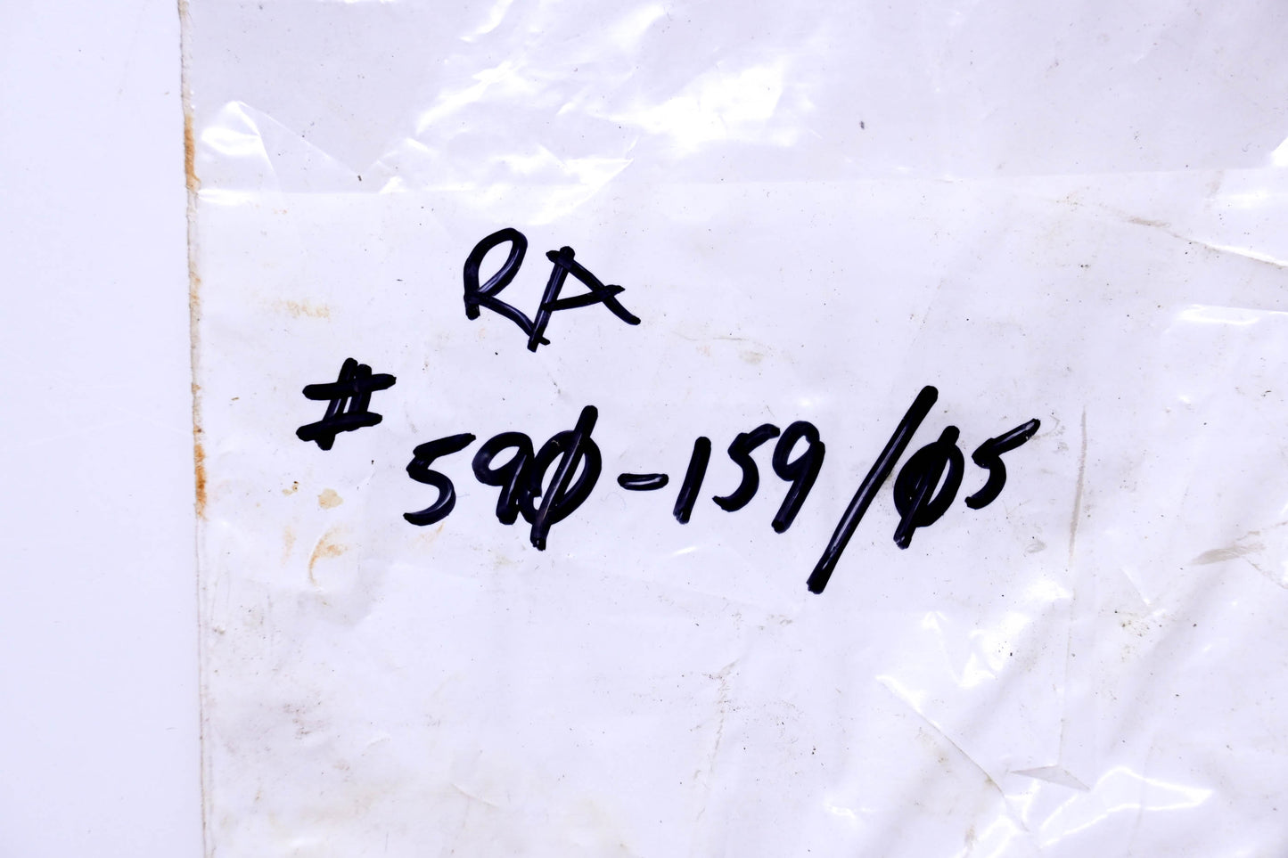 Total Source 590-159/05, RA590-159/05 Bracket Hinge NOS