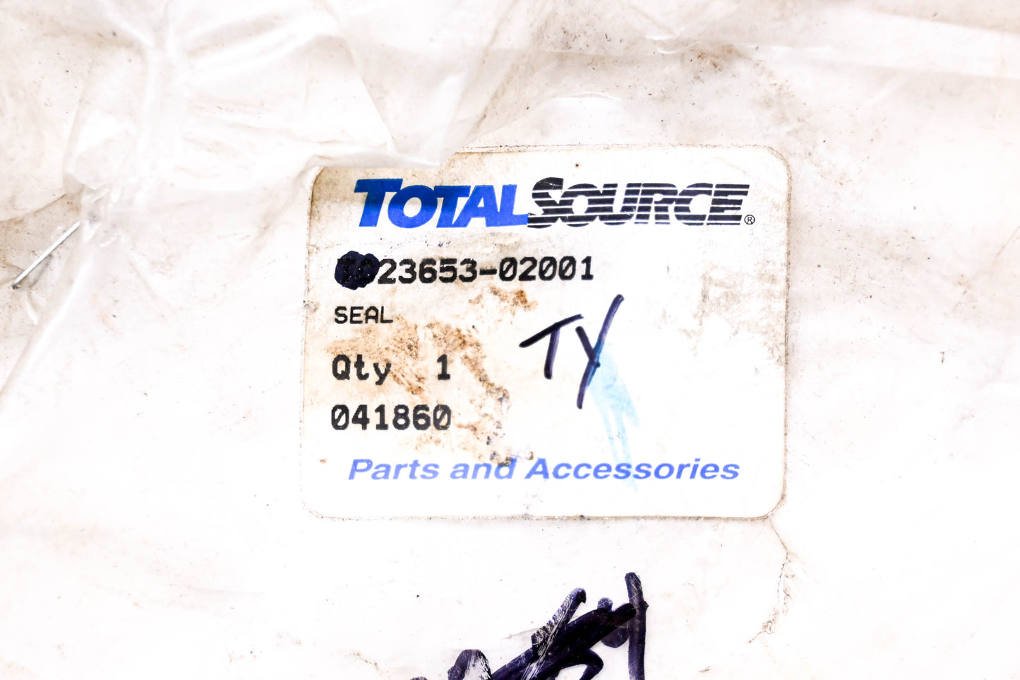 Total Source 23653-02001, TY23653-02001 Seal fits Toyota NOS