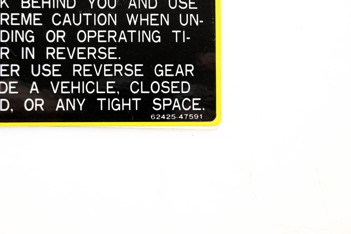 Kubota 62425-47591 Warning Pinning Hazard Decal NOS