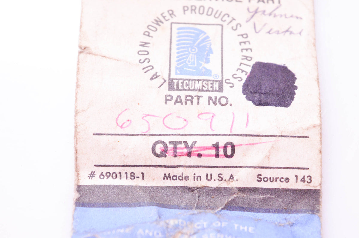 New OEM Tecumseh 650911 Screw Qty 2 NOS