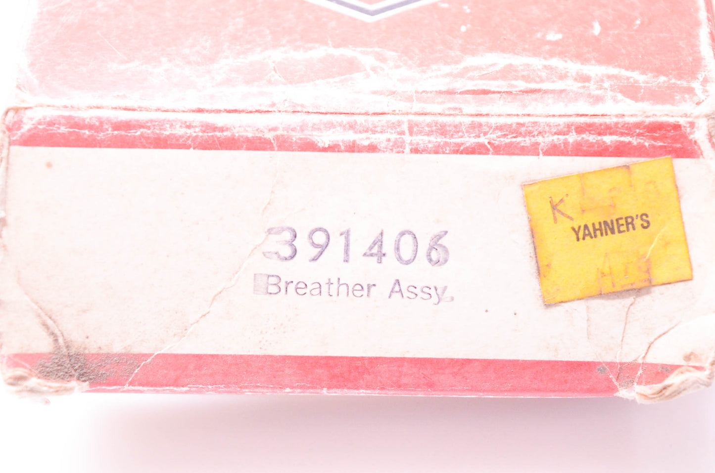 New OEM Briggs & Stratton 391406 Breather Assembly NOS
