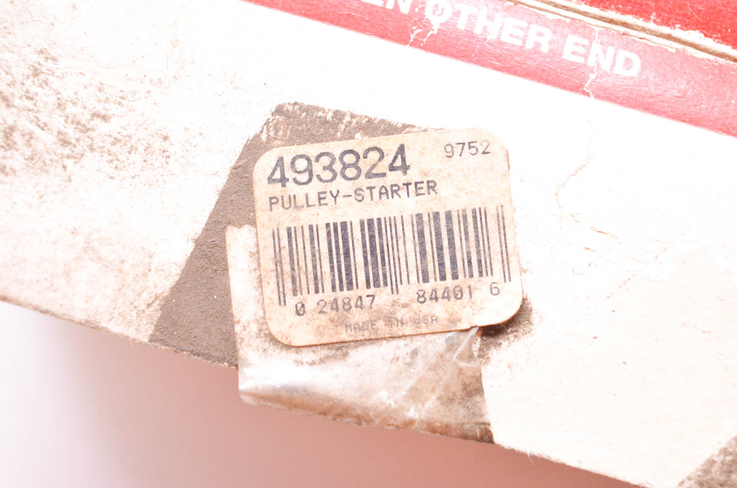 New OEM Briggs & Stratton 493824 Starter Pulley NOS