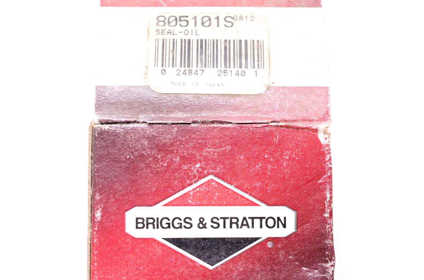 New OEM Briggs & Stratton 805101S Oil Seal NOS