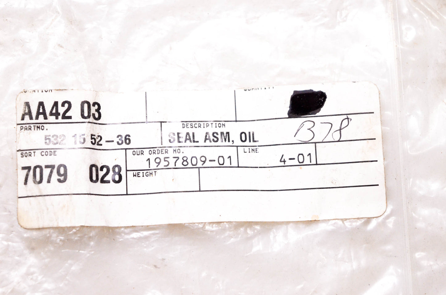 New OEM Husqvarna 532 15 52-36, 532155236 Oil Seal NOS