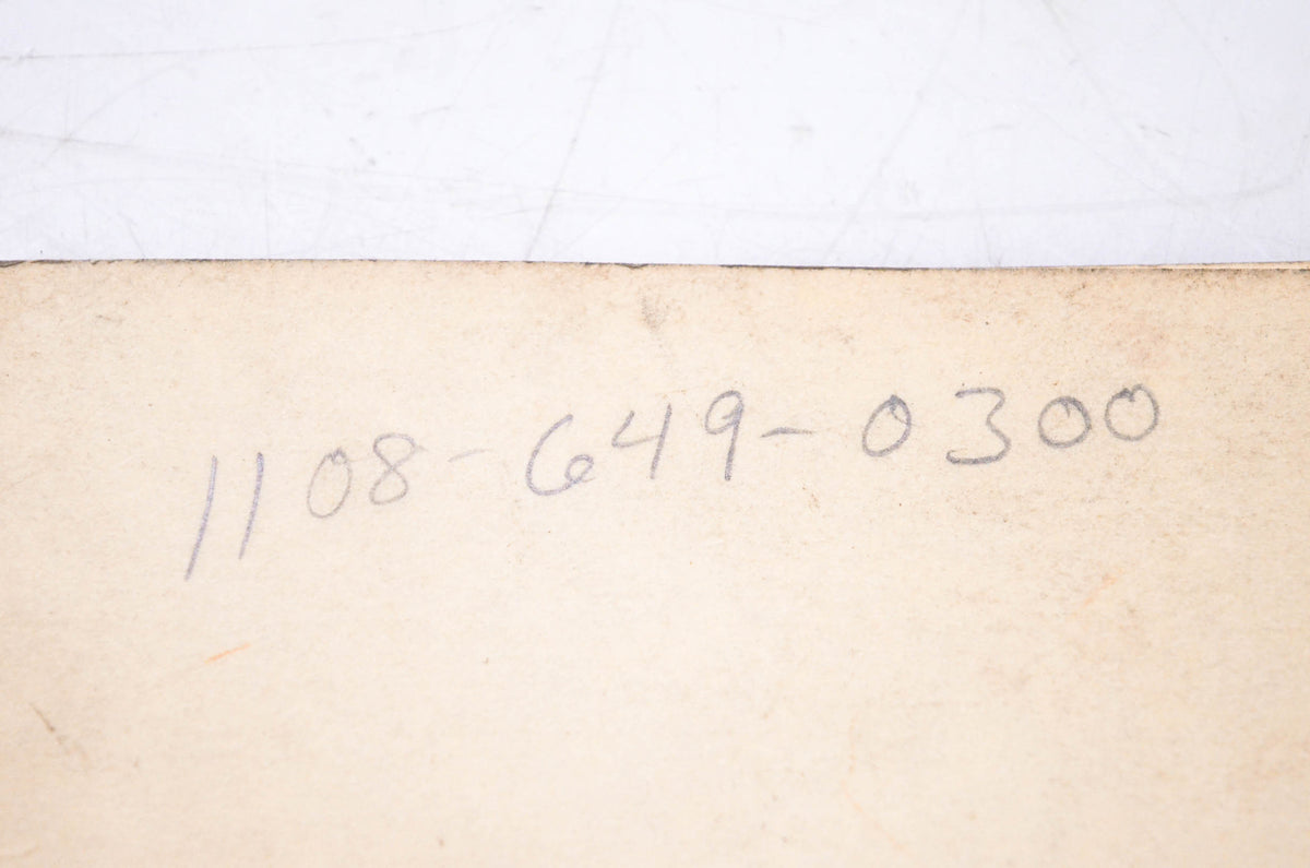 New OEM Stihl 1108-649-0300 Oil Tank Cover Gasket NOS