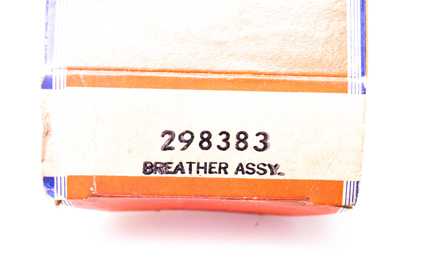 New OEM Briggs & Stratton 298383 Breather Assembly NOS