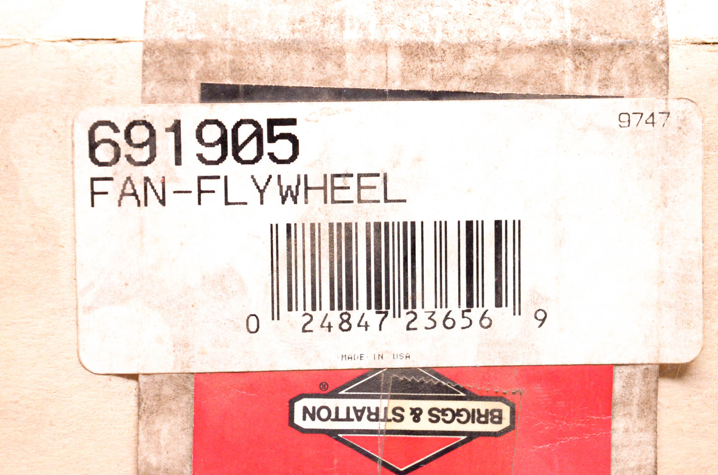 New OEM Briggs & Stratton 691905 Flywheel Fan NOS