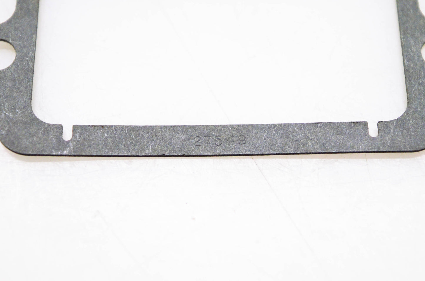 New OEM Briggs & Stratton 27549 Breather Gasket NOS