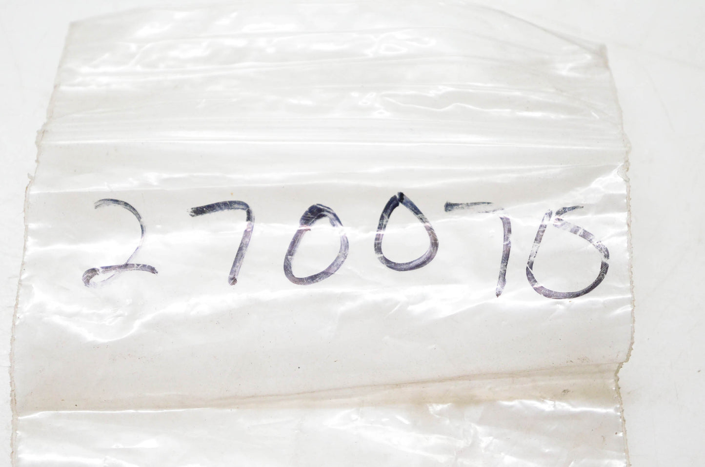 New OEM Briggs & Stratton 270070 Gaskets Qty 3 NOS