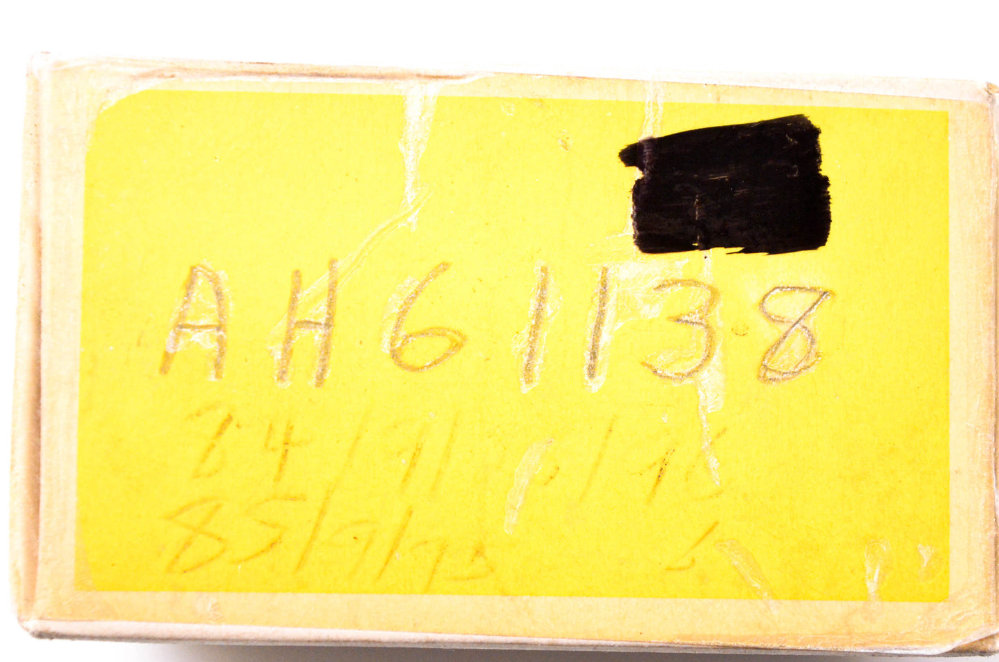 New OEM John Deere AH61138 Rivets Qty 10 NOS