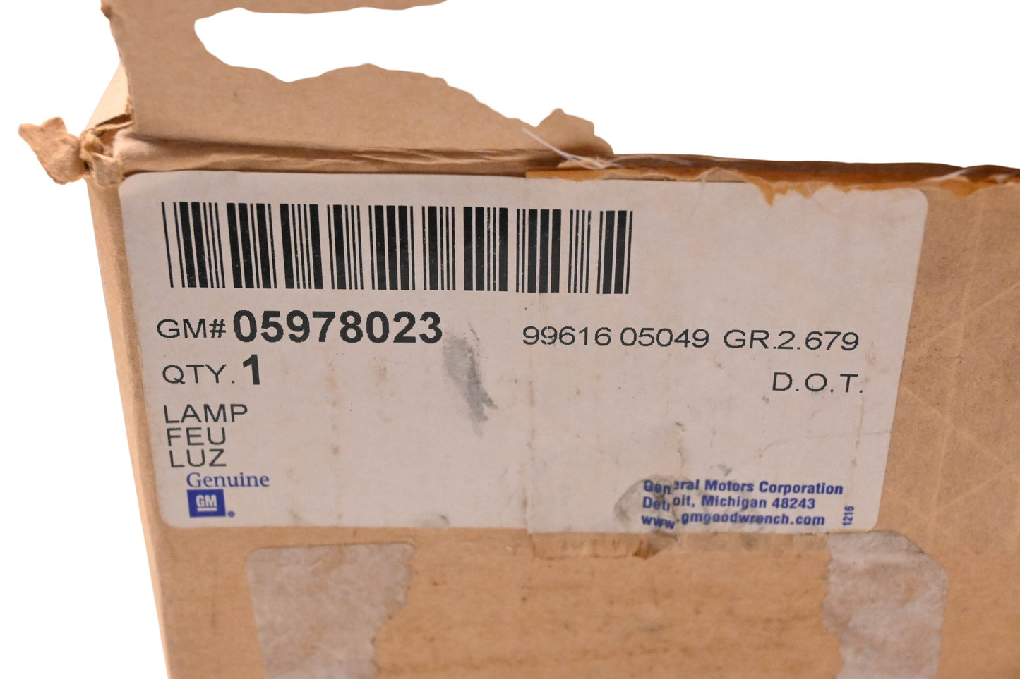 General Motors 05978023 Driver Side Tail Light Assembly NOS
