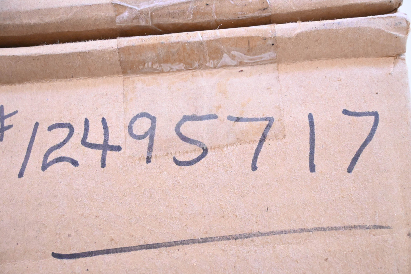 General Motors 12495717 Black Tailgate Protector Kit NOS