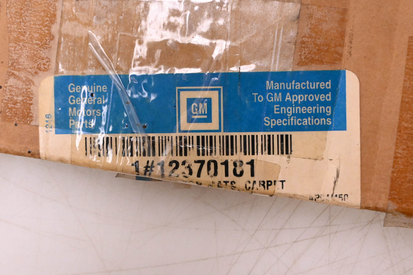 General Motors 12370181 Front Auxiliary Mat Kit NOS