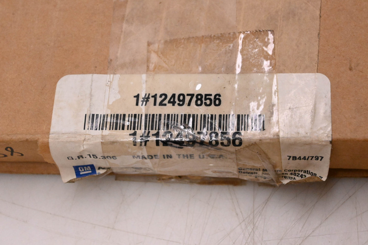 General Motors 12497856 Front Carpet Mat Kit NOS