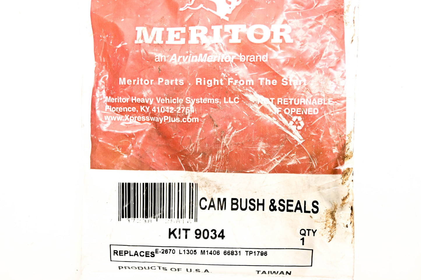 Meritor KIT 9034, 8235-KIT9034 Mack Cam Bushing & Seal NOS