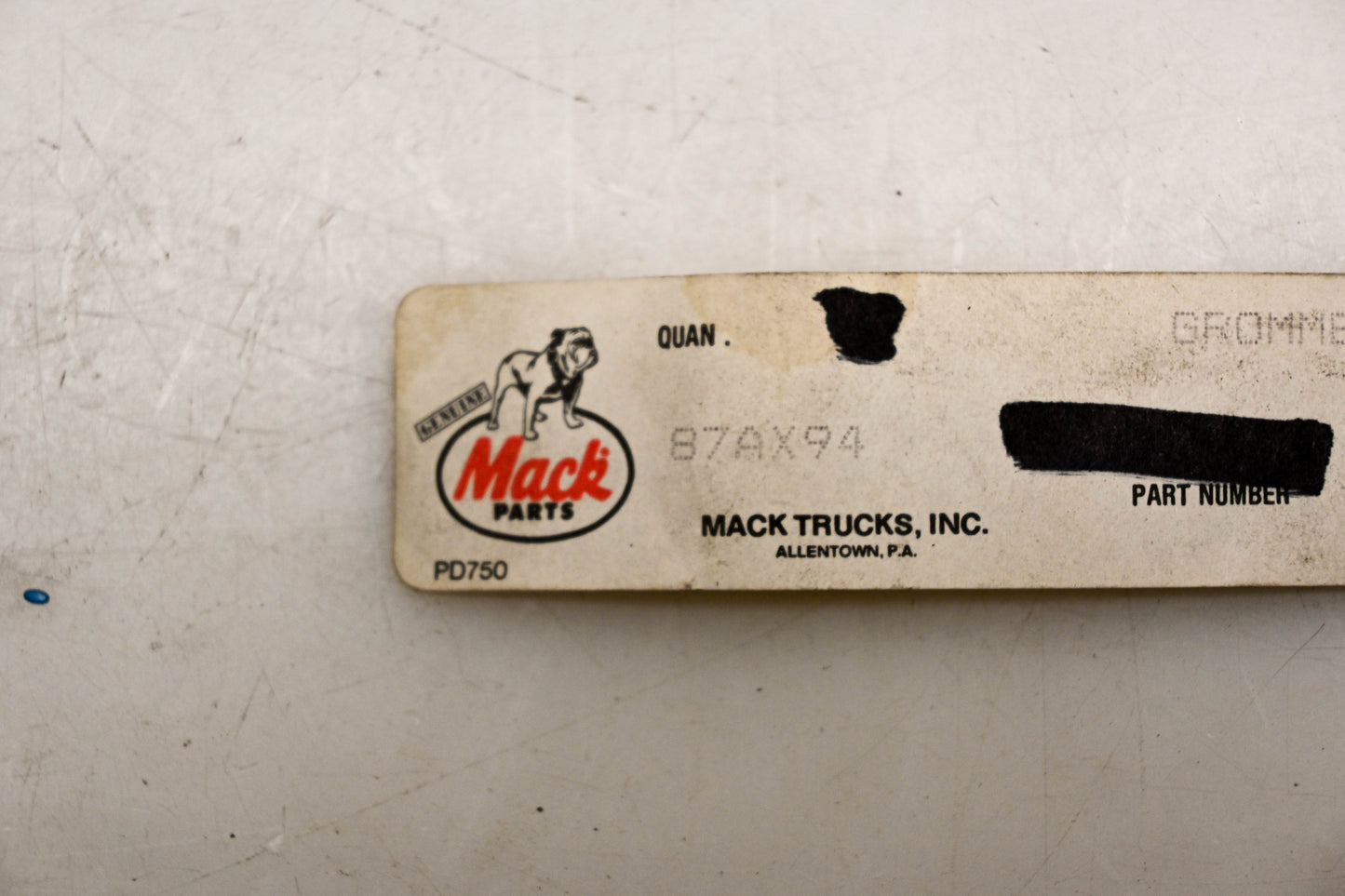Mack 87AX94 Grommet NOS