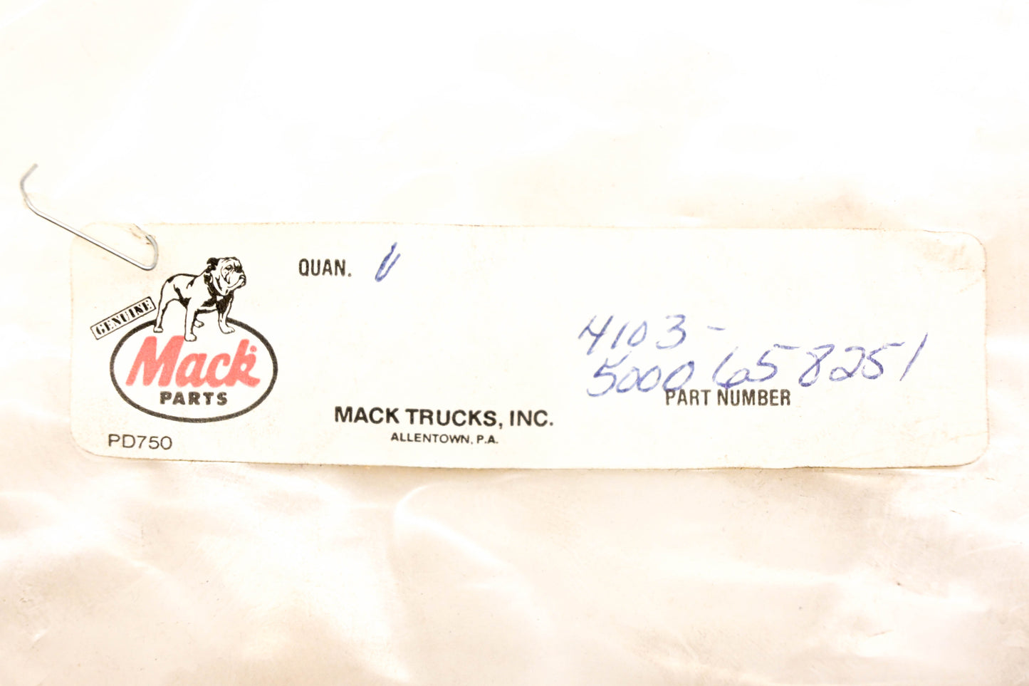 Mack 4103-5000658251 Pump Pipe NOS