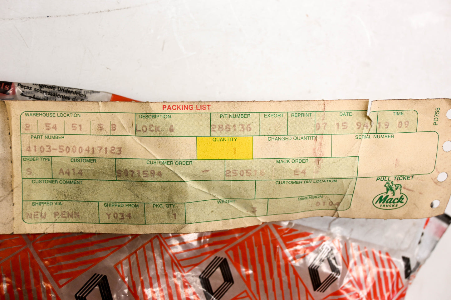Mack 4103-5000417123, 5000417123 Renault Lock Assembly NOS