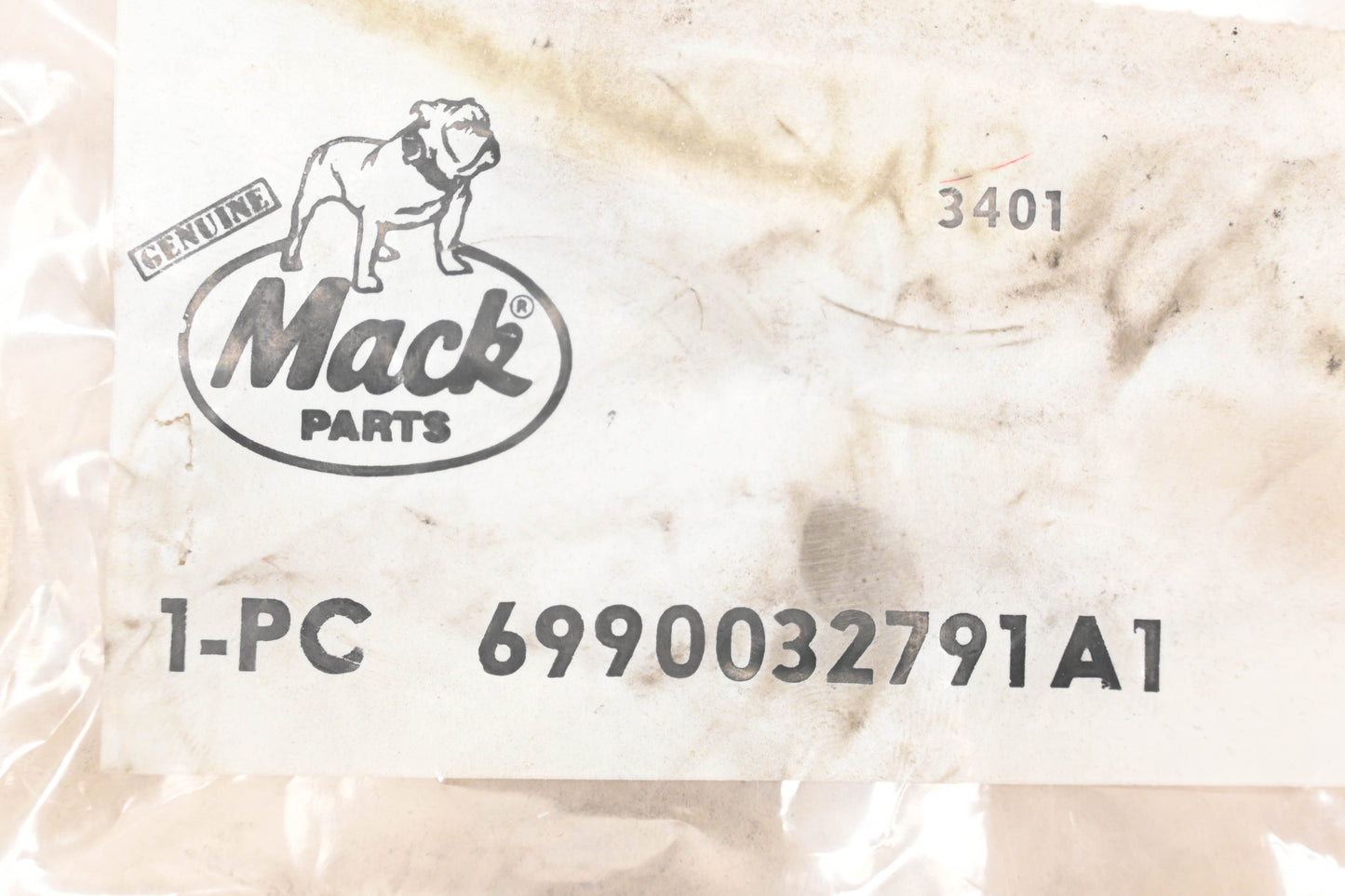 Mack 6990-032791A1, 6990032791A1 Seal NOS