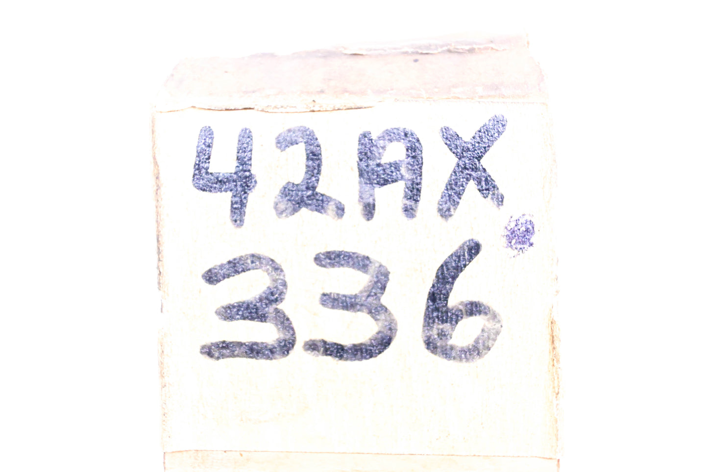 Mack 42AX336 Square Round Key NOS