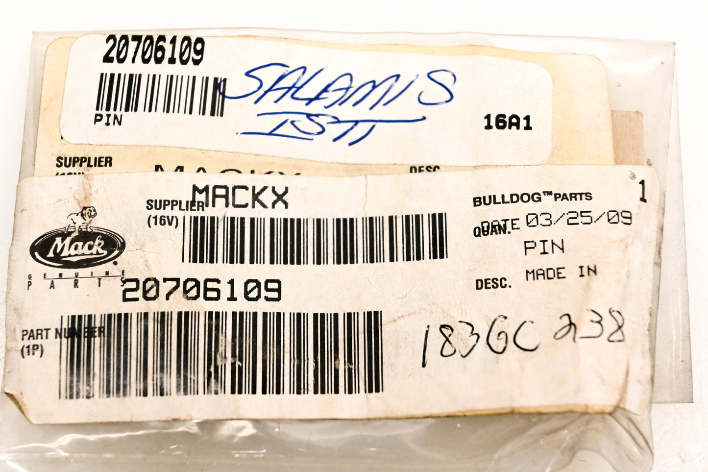 Mack 20706109, 183GC238 Pin NOS