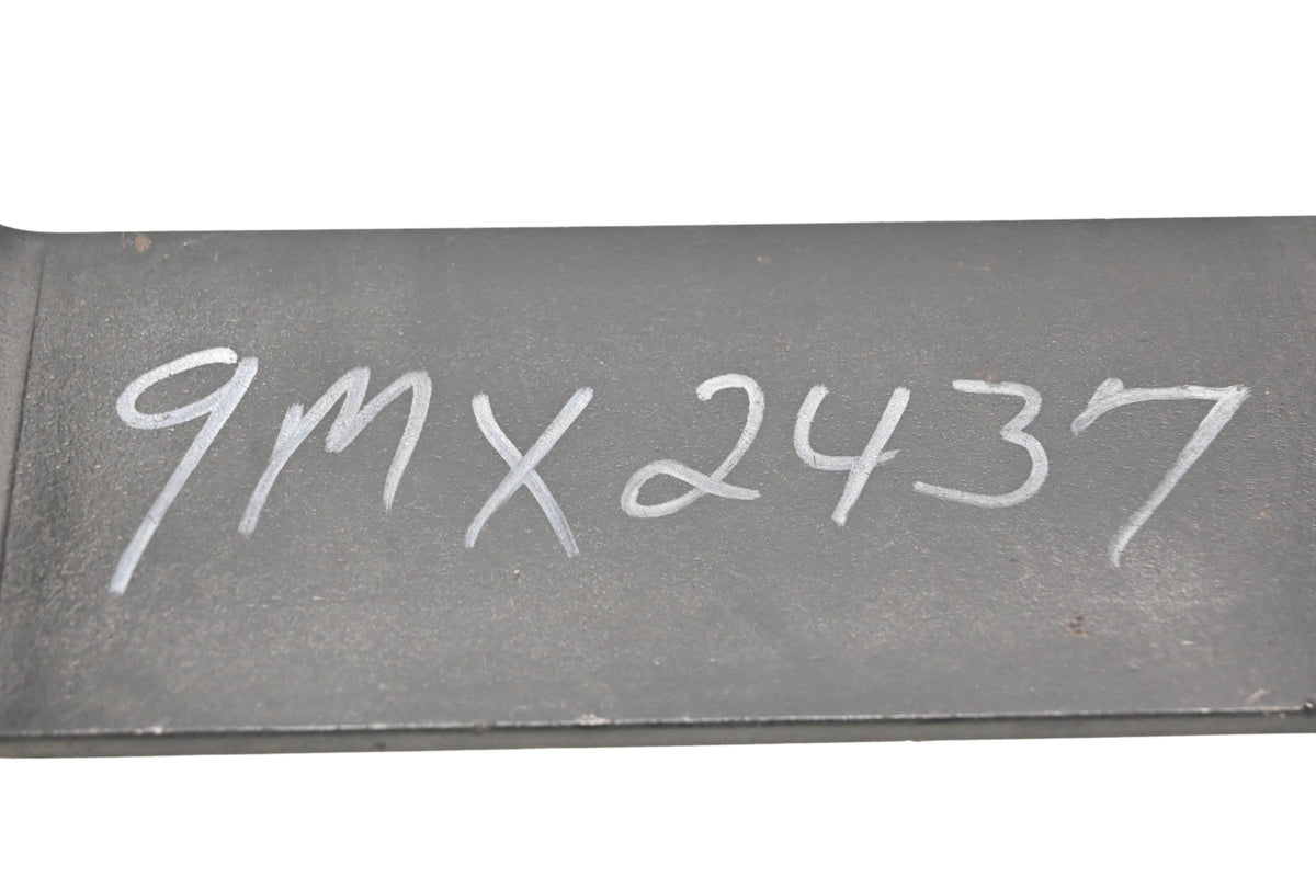 Mack 9MX2437 Bracket NOS