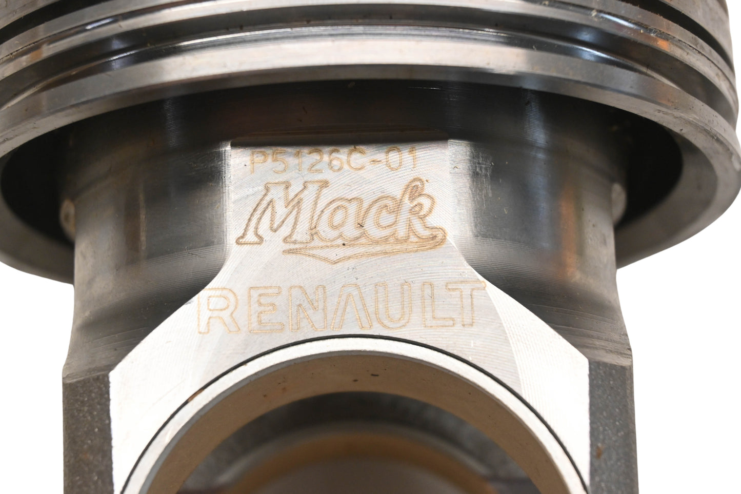 Mack P5126C-01, KB33 Renault Piston NOS