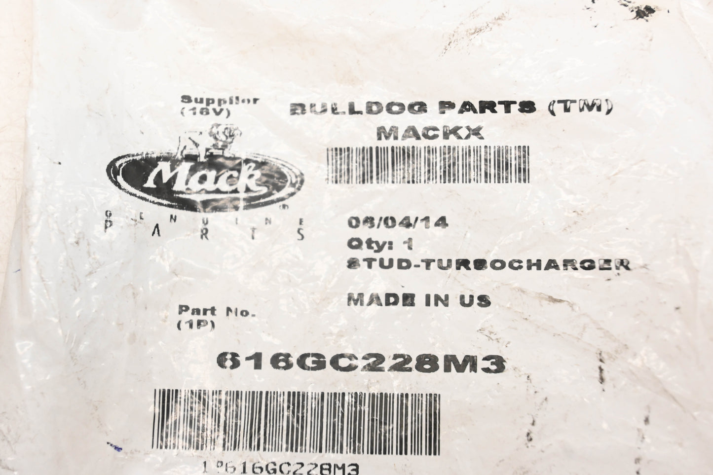 Mack 616GC228M3, 25100563 Stud NOS