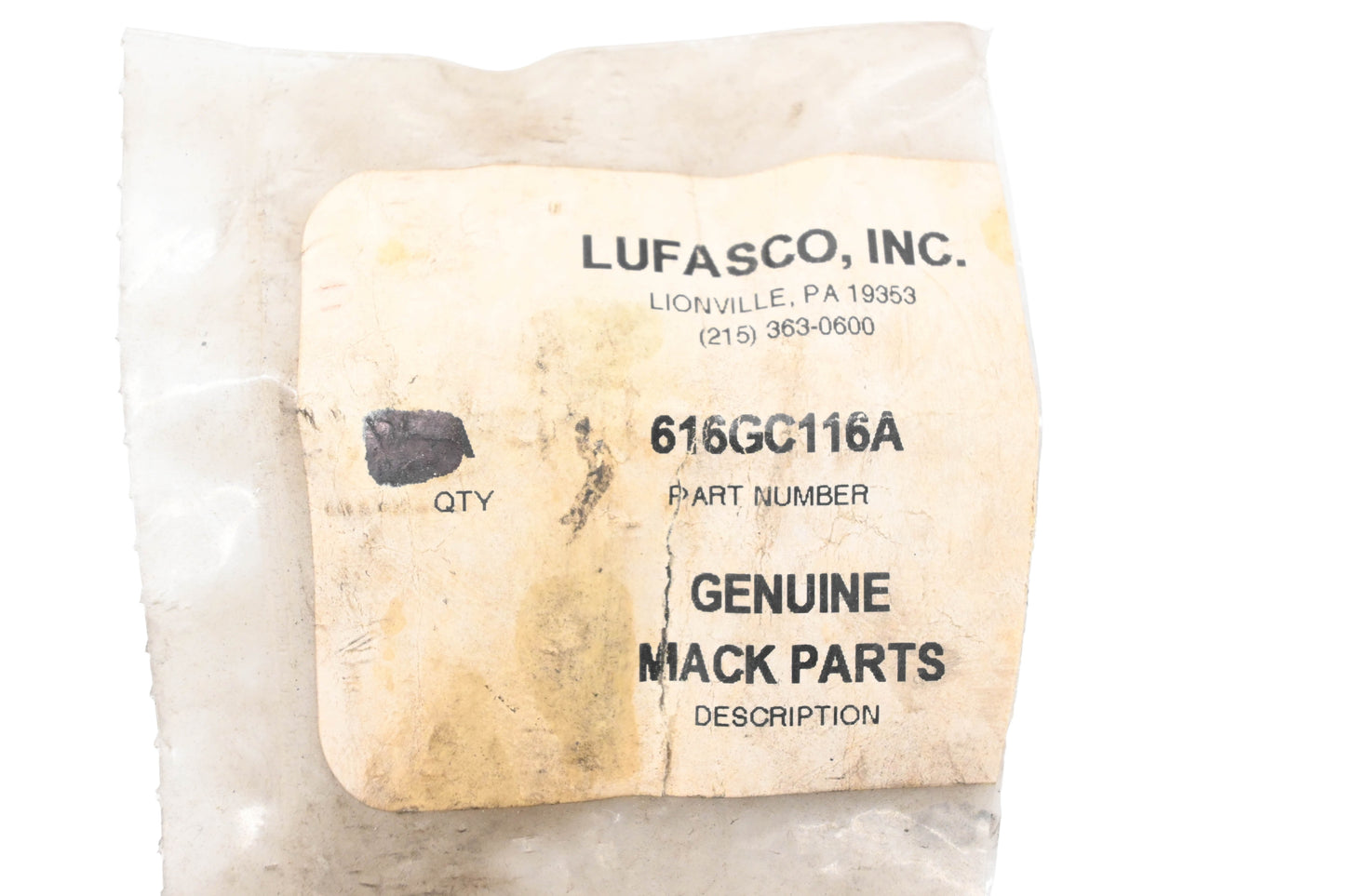 Mack 616GC116A Stud NOS