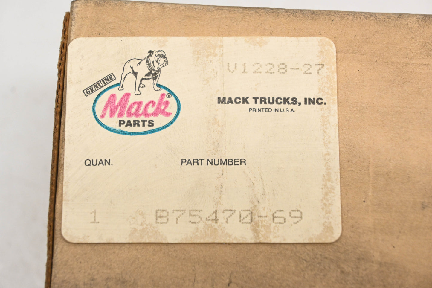 Mack B75470-69, P-91317 Trico Air Control Wiper Switch Valve NOS
