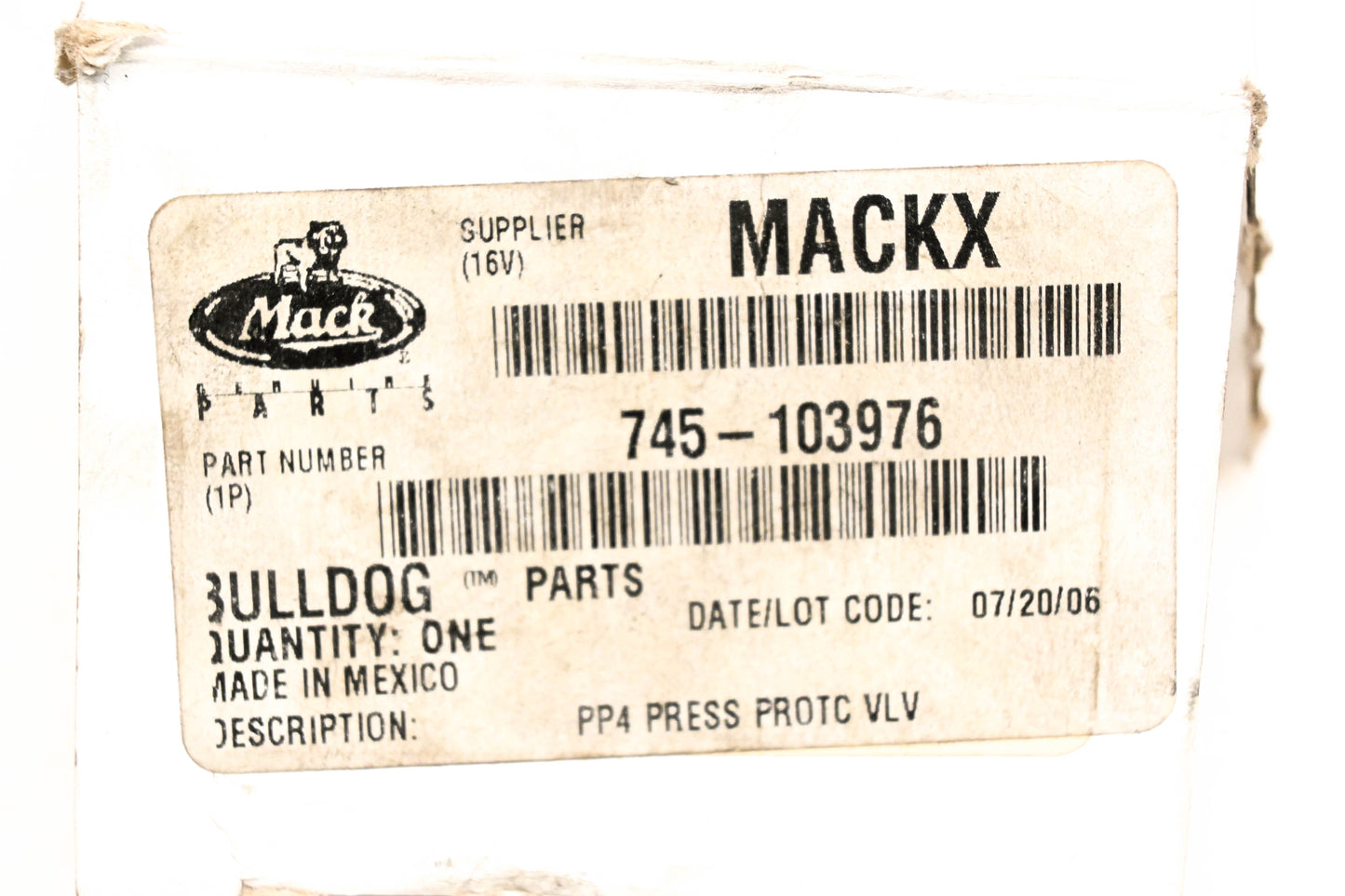 Mack 745-103976, 745103976, T-296829 Bendix Air Brake Check Valve NOS