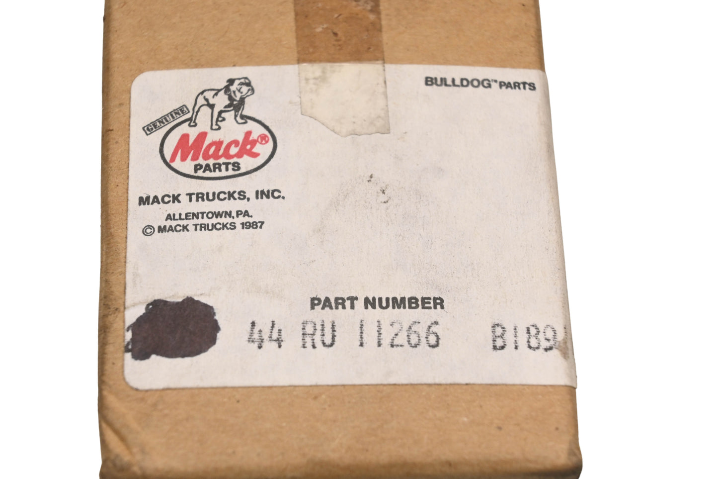 Mack 44RU11266 Spacer NOS