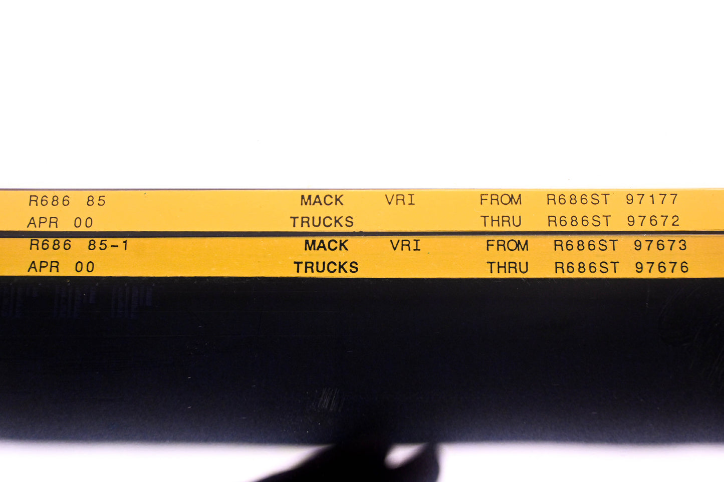 Mack R686 85 , R686 85-1 R6876ST97177 - R686ST997676 VRI Microfiche Lot of 2 NOS