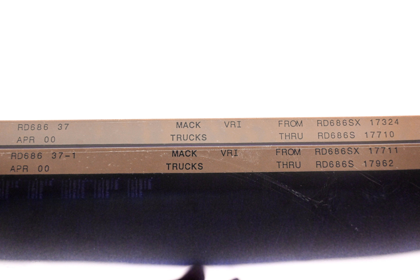 Mack RD686 37, RD686 37-1 RD686SX17324 - RD686SX17962 VRI Microfiche Lot of 2 NOS