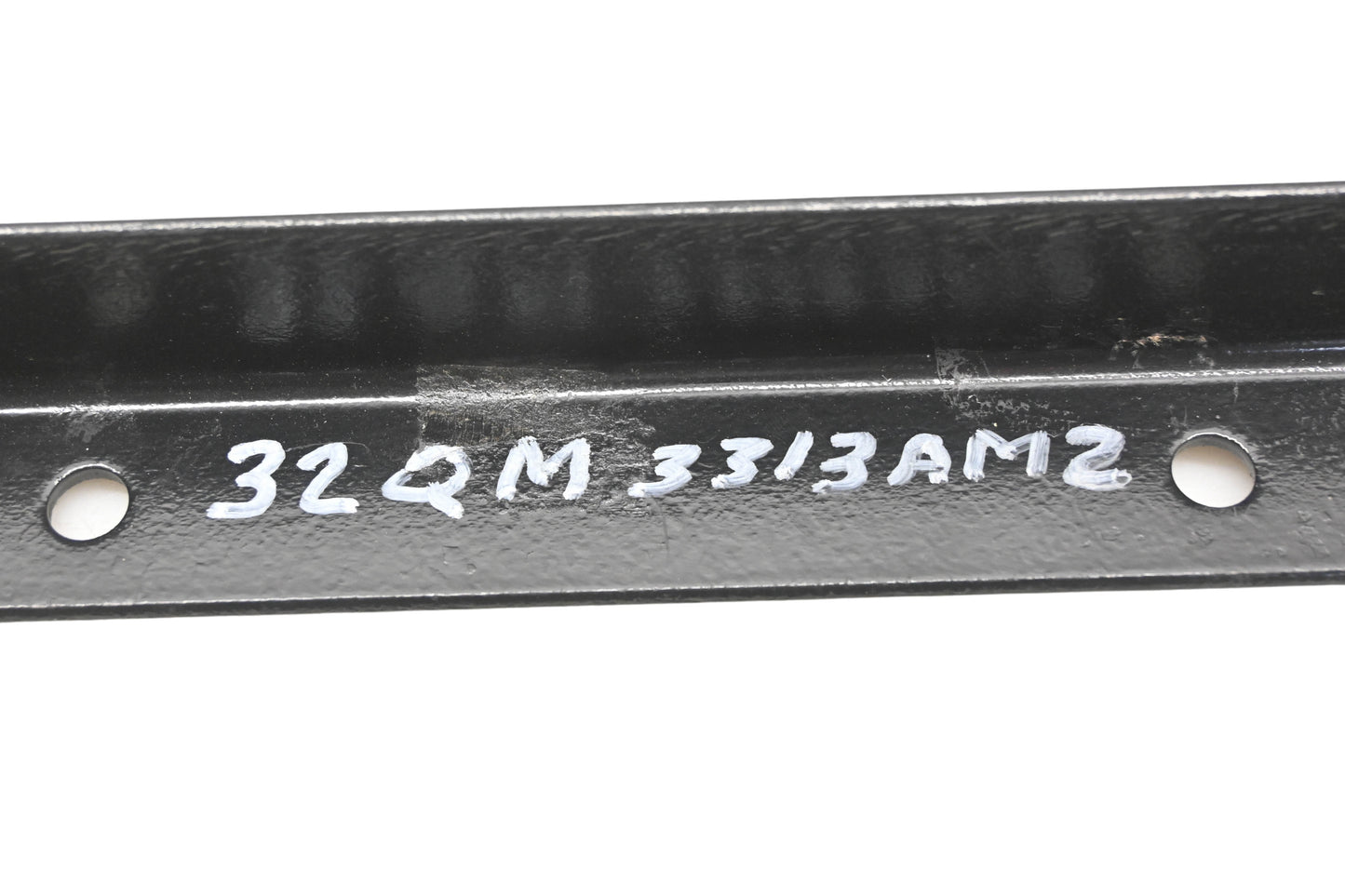 Mack 32QM3313AM2 Support Bracket NOS