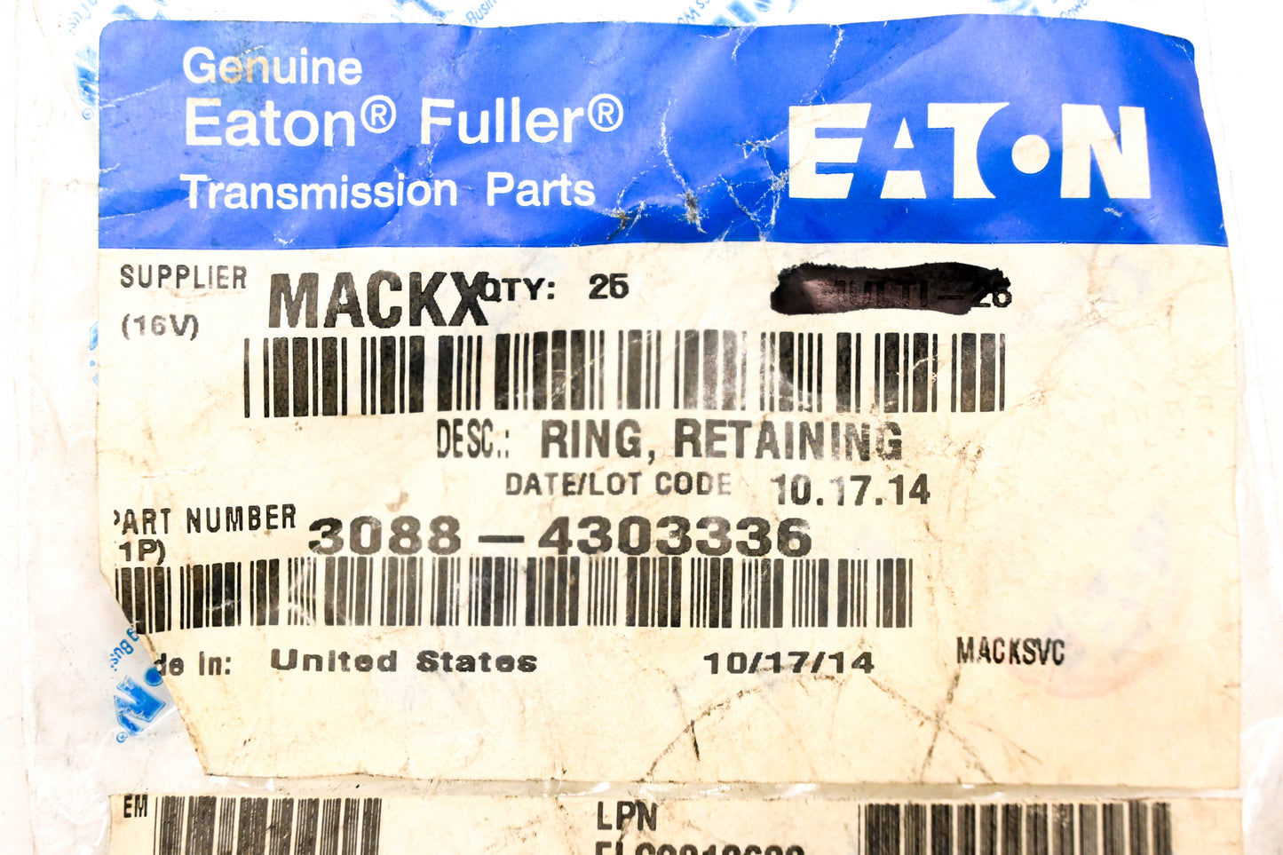 Mack 3088-4303336 Eaton Fuller Retaining Ring NOS