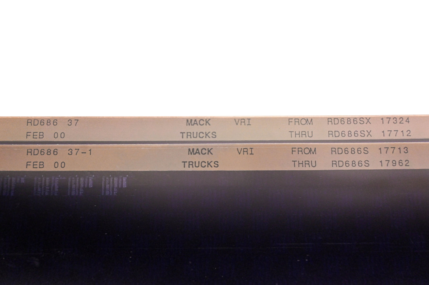 Mack RD686 37, RD686 37-1 RD686SX17324 - RD686SX17962 VRI Microfiche Lot of 2 NOS