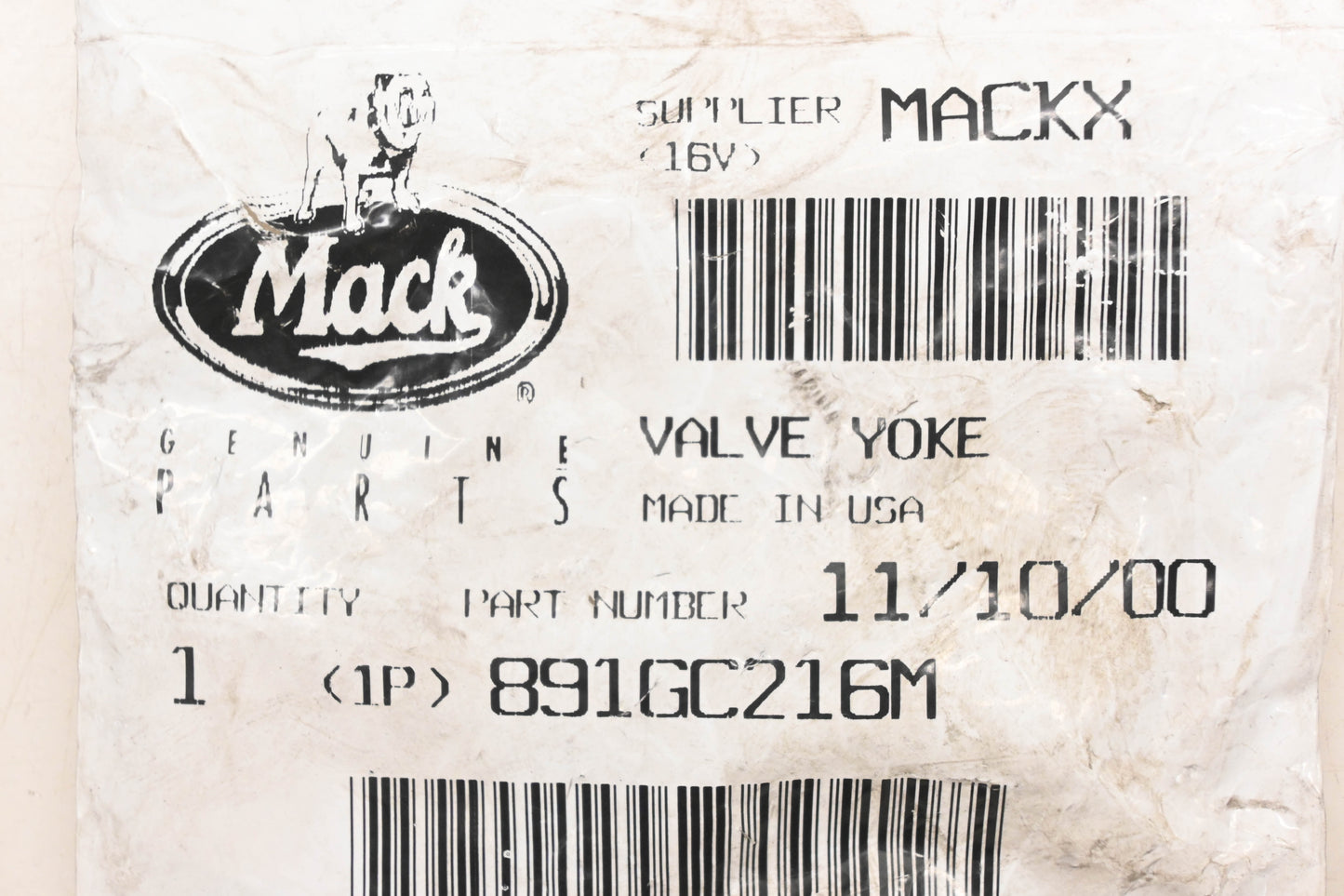 Mack 891GC216M Valve Yoke NOS