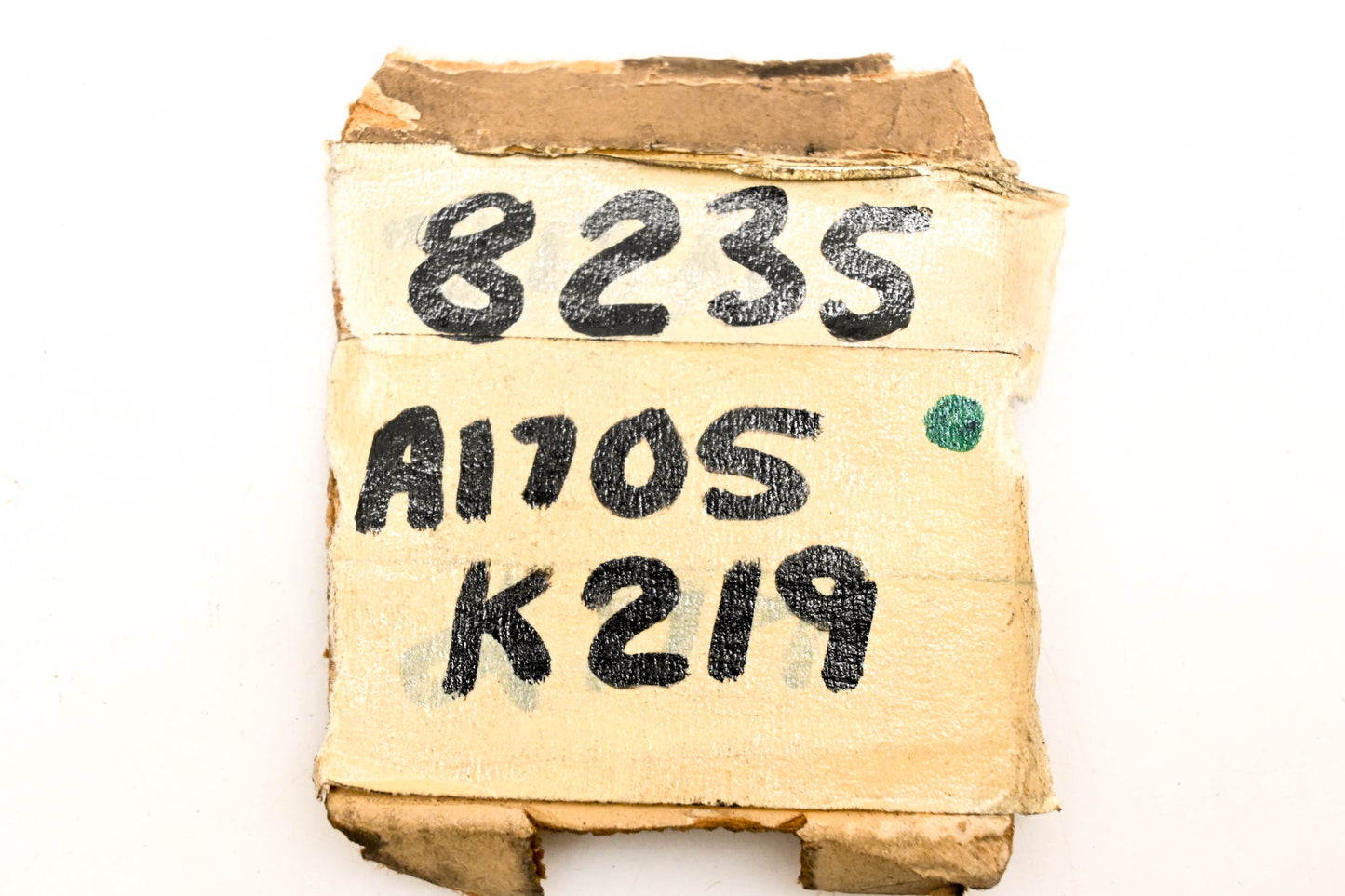 Mack 8235-A1705K219 Encased Seal NOS