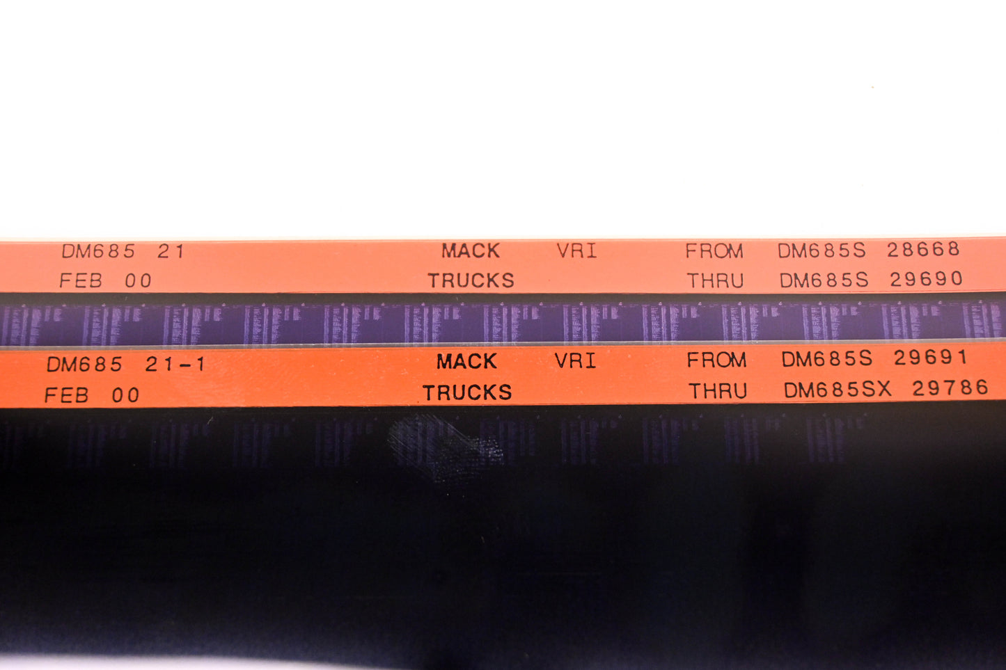 Mack DM685 21, DM685 21-1 DM685S28668 - DM685SX29786 VRI Microfiche Lot of 2 NOS
