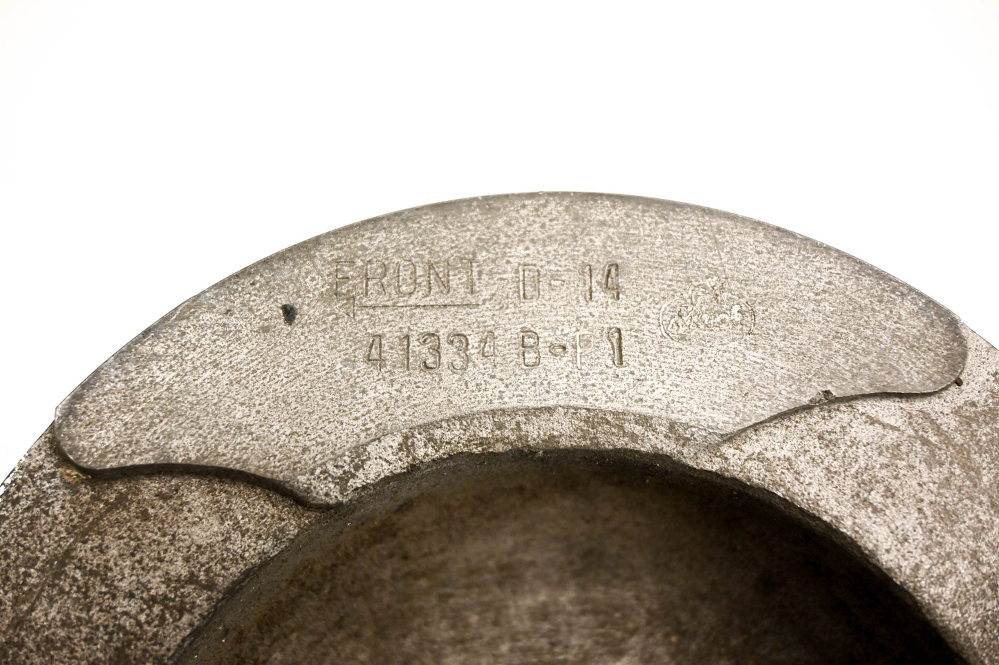 Mack 41334 B-1 D-14 Piston NOS