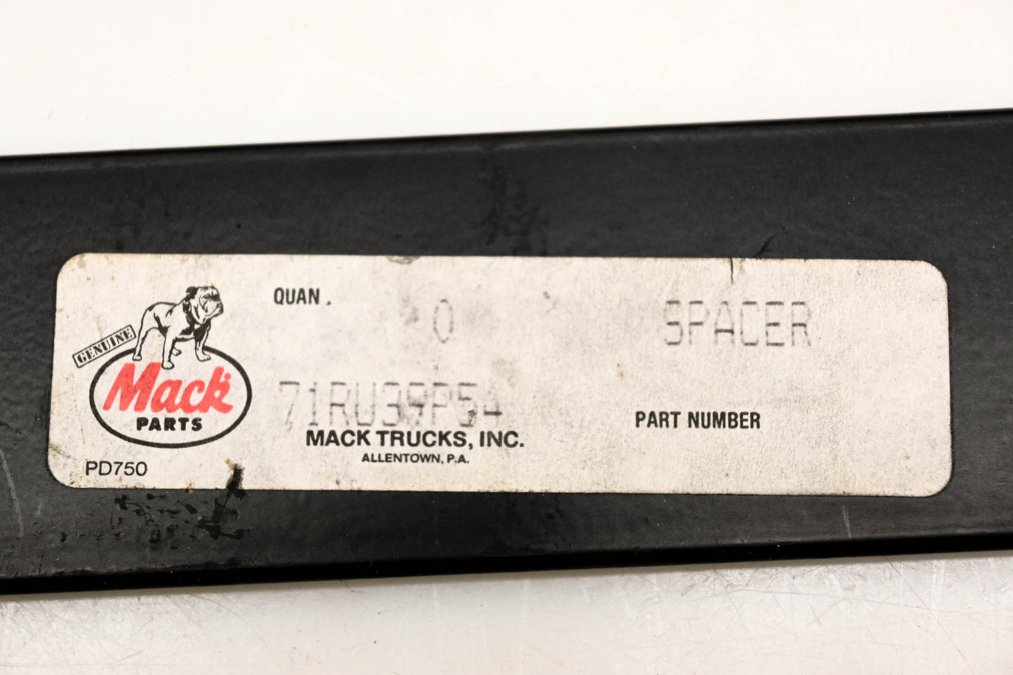Mack 71RU39P54 Spacer NOS