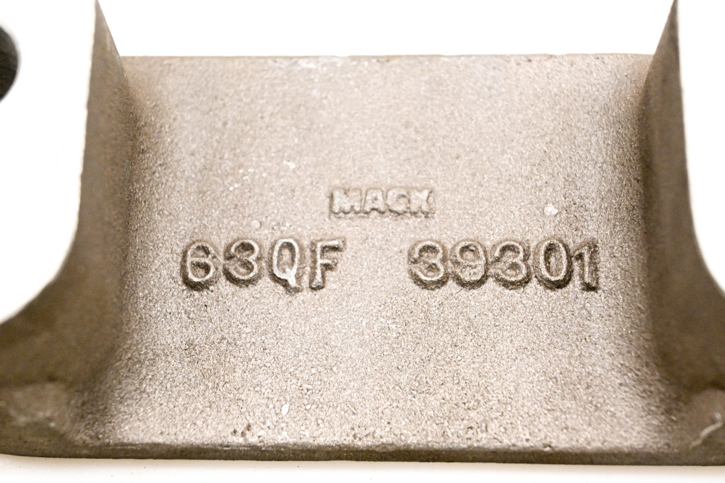 Mack 63QF39301 Torque Rod Bracket NOS