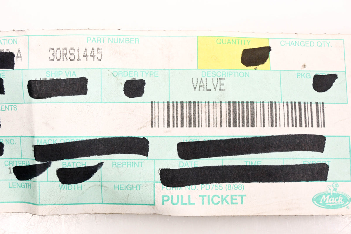 Mack 30RS1445, P15-8914 Valve Cover Bolt NOS